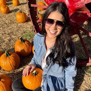 Meet your Posher, Hannah